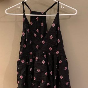 Express Women’s patterned tank top